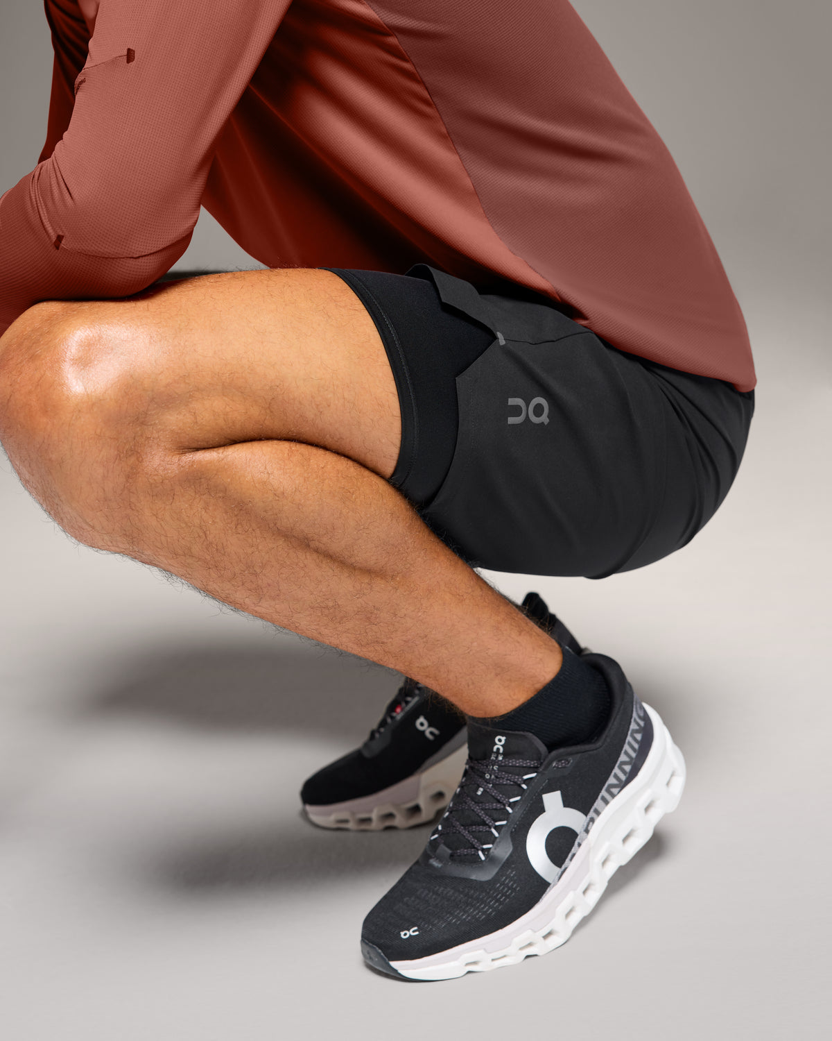 Performance Hybrid Short