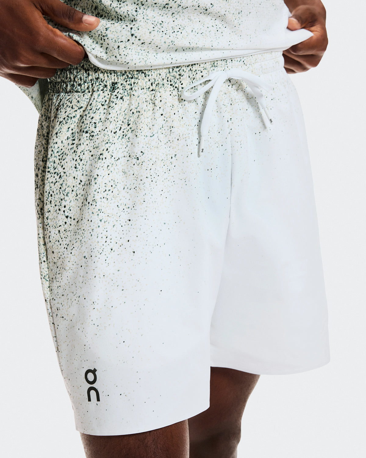 5" Court Shorts Fade