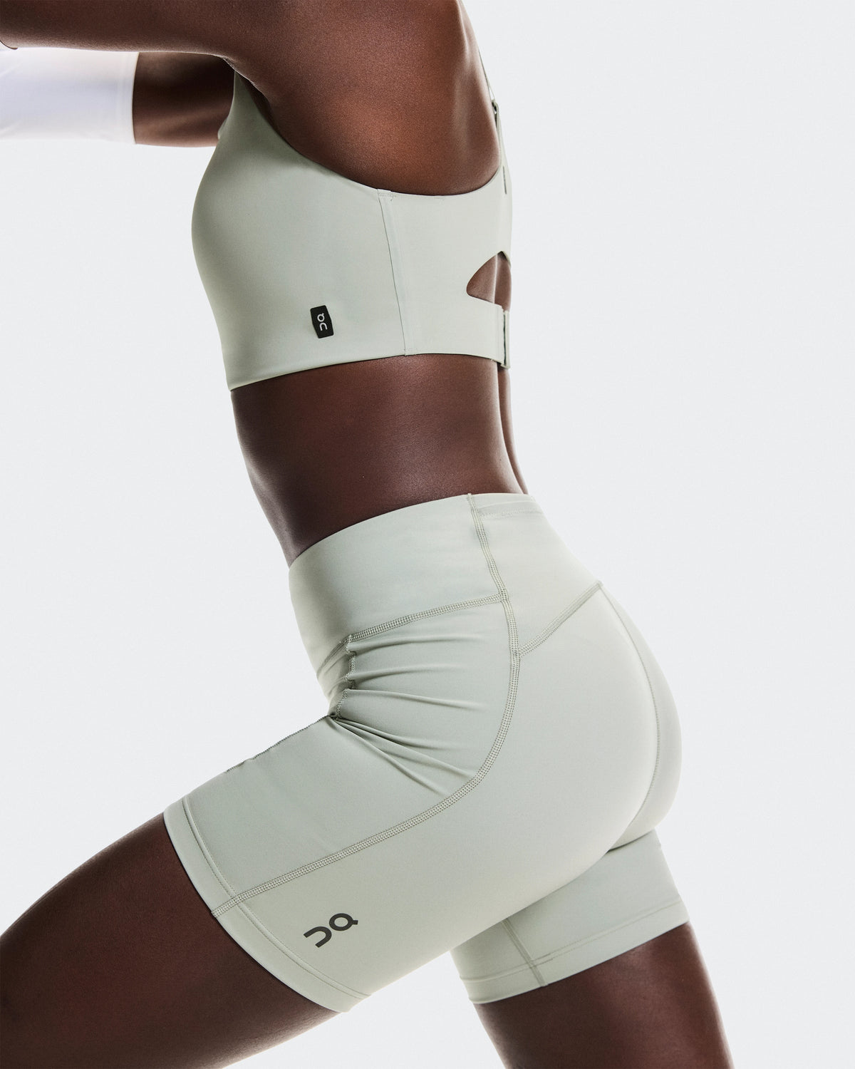 Performance Tights Short